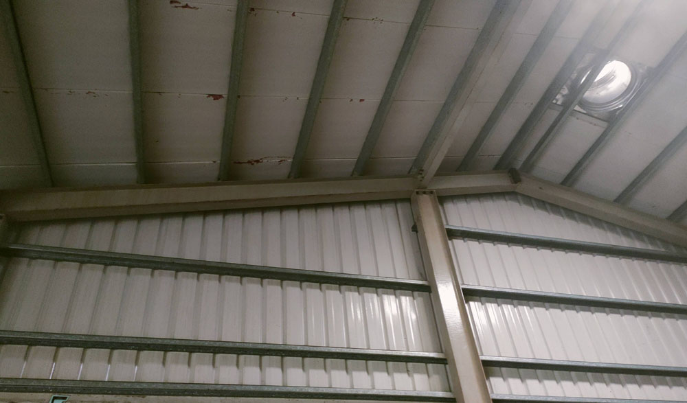 宜蘭鐵皮屋油污清洗